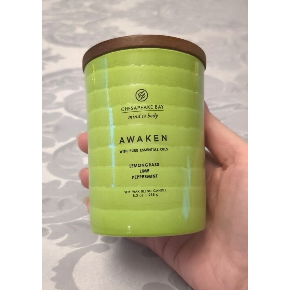 Chesapeake Bay Soy Wax Blend Candle Awaken Lemongrass Lime Peppermint 8.3 Oz‎